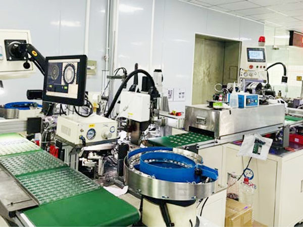 全自动生产机4条